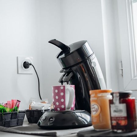 Appartement Neuf, Moderne Et Confortable! Ernée Dış mekan fotoğraf