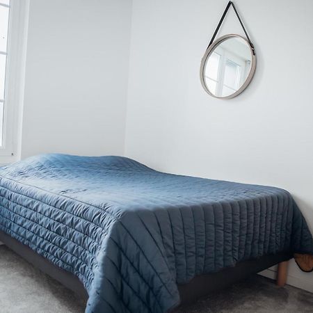Appartement Neuf, Moderne Et Confortable! Ernée Dış mekan fotoğraf
