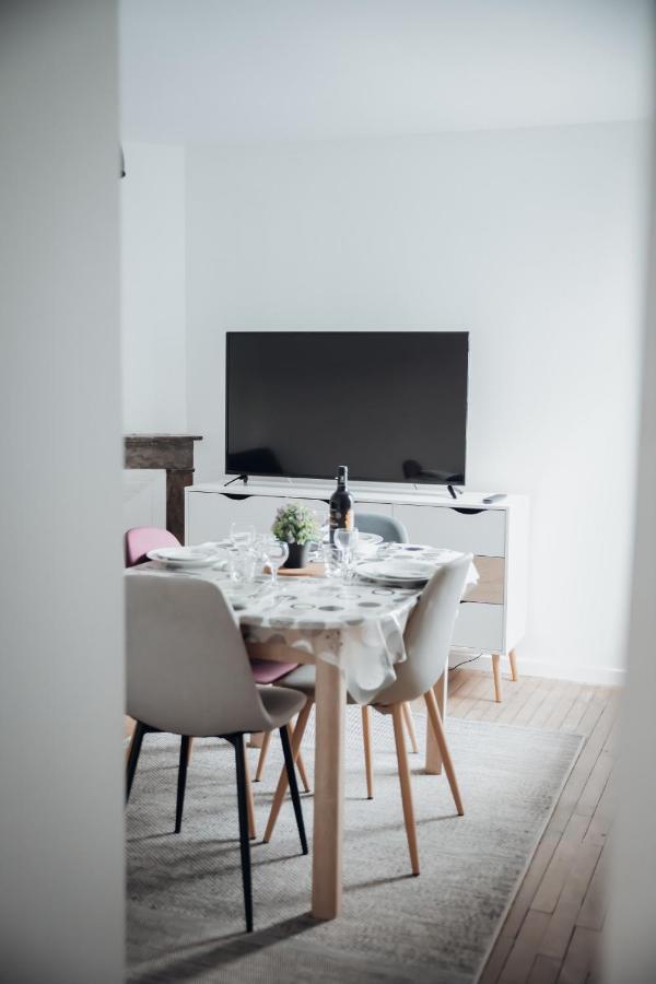 Appartement Neuf, Moderne Et Confortable! Ernée Dış mekan fotoğraf